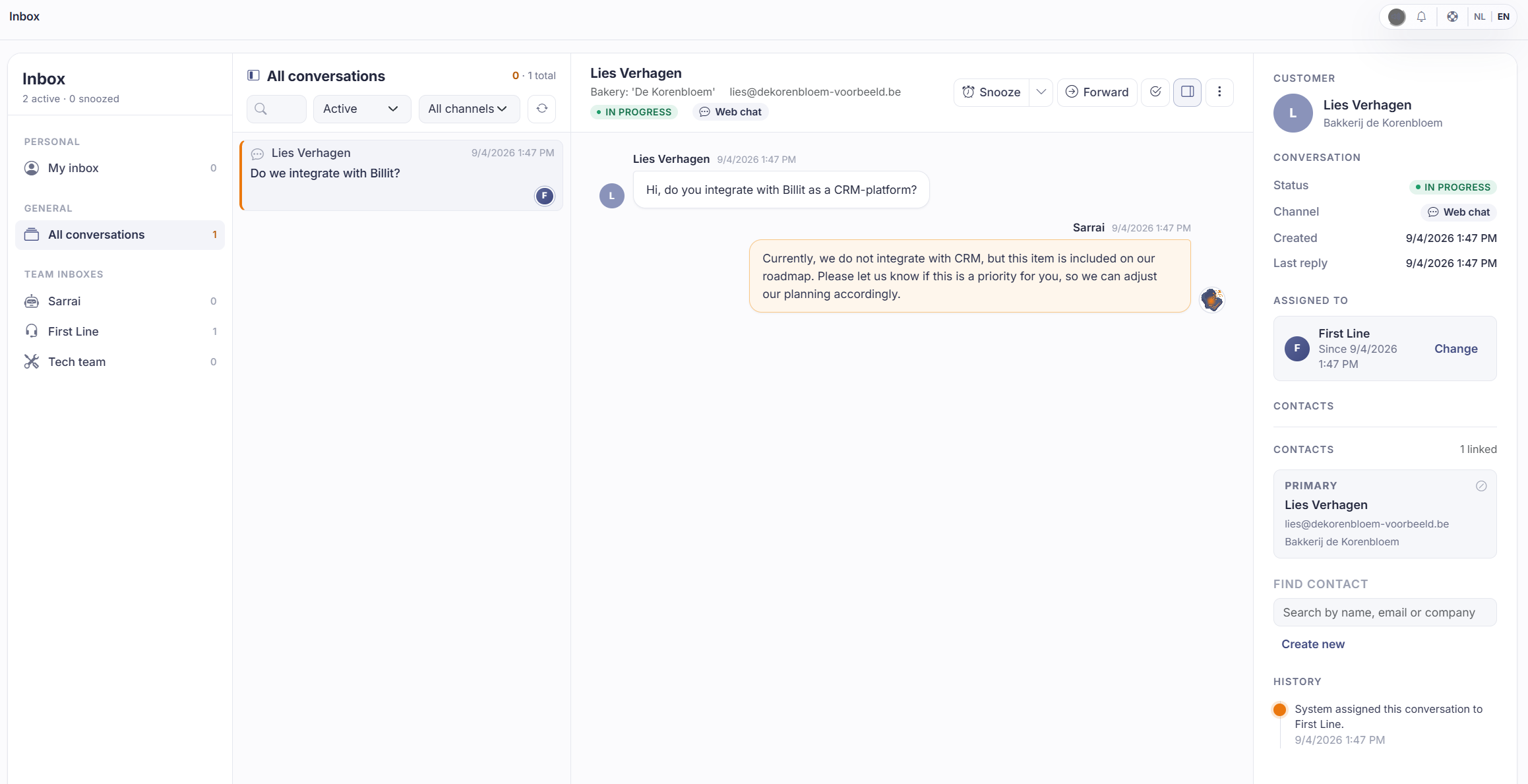 A live conversation in the inbox, with the contact panel filled in beside it.